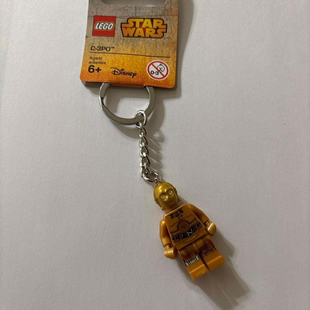 Lego Star Wars C-3PO Minifigure Key Chain (853471)